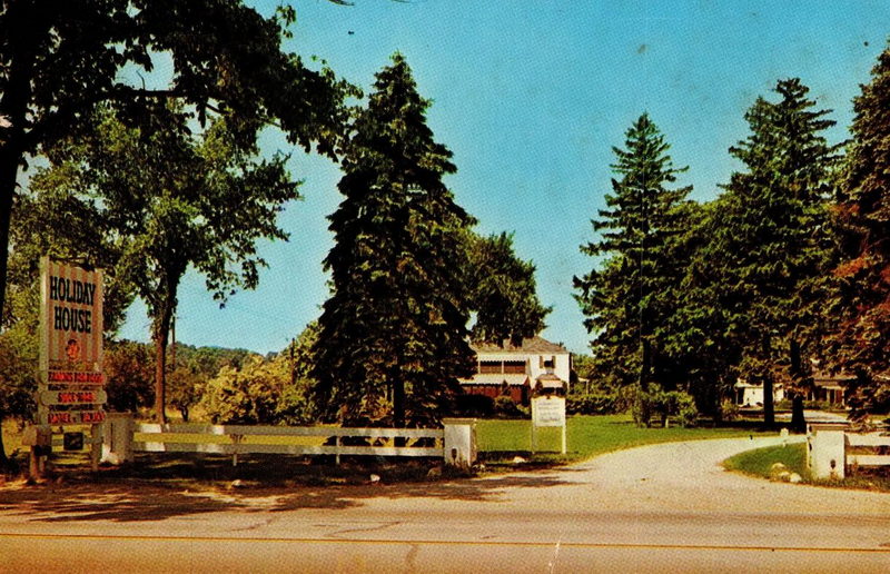 Holiday House (Shoreham Dining Room) - Postcard